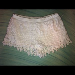 Cute white lace festival shorts